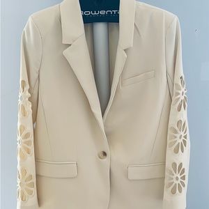 BB Dakota Women's Cream Blazer with Floral Cutouts